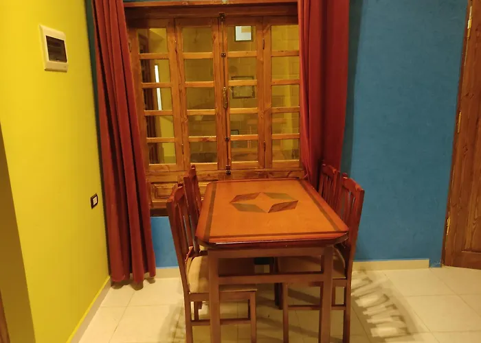 2rest فندق دهب